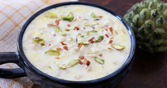 Sitaphal Dessert Recipe : हंगामी फळ सीताफळपासून बनवा 'हा' चविष्ट गोड पदार्थ