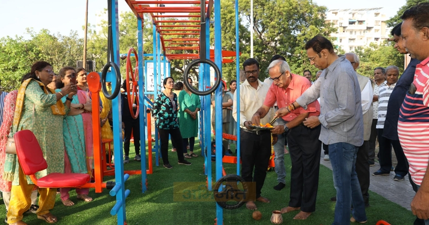 sandeep-joshi-inaugurates-fitness-station - Abhijeet Bharat