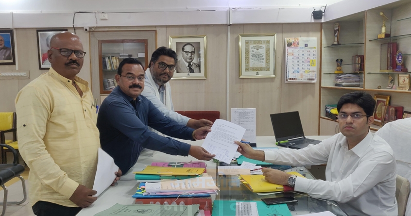 teachers-demand-health-registration-not-allowed - Abhijeet Bharat