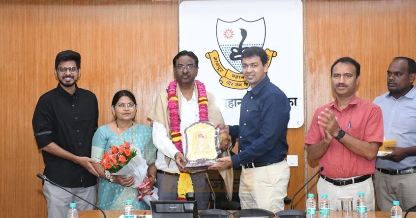 nagpur-municipal-officials-retirement - Abhijeet Bharat