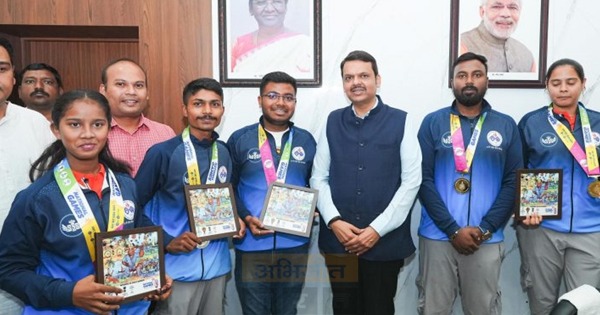 nagpur-athletes-honored-by-deputy-cm-devendra-fadnavis - Abhijeet Bharat
