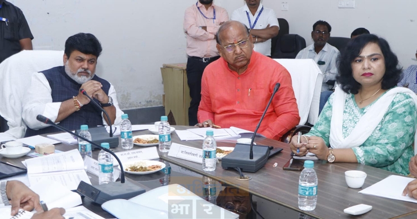 maharashtra-udyog-minister-employment-generation-program - Abhijeet Bharat