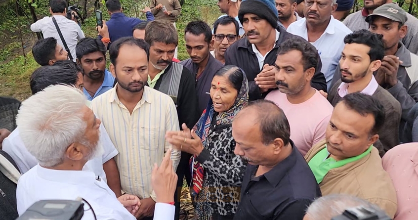 agricultural-loss-assessment-nashik-rain - Abhijeet Bharat