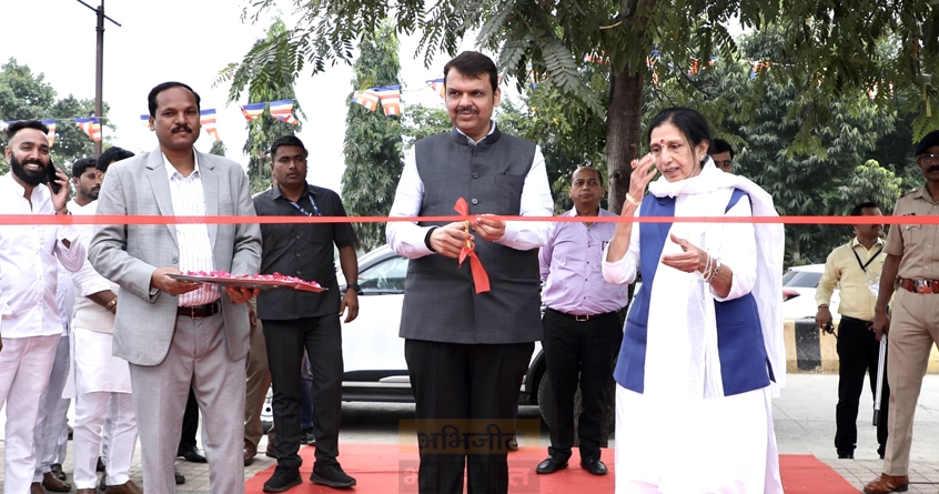 dragon-palace-festival-inaugurated-by-devendra-fadnavis - Abhijeet Bharat