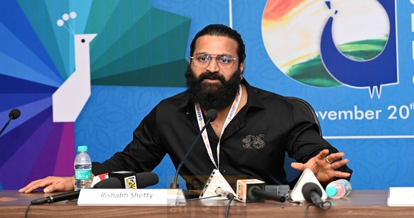 rishab-shetty-kannada-film-industry-golden-peacock-iffi54 - Abhijeet Bharat