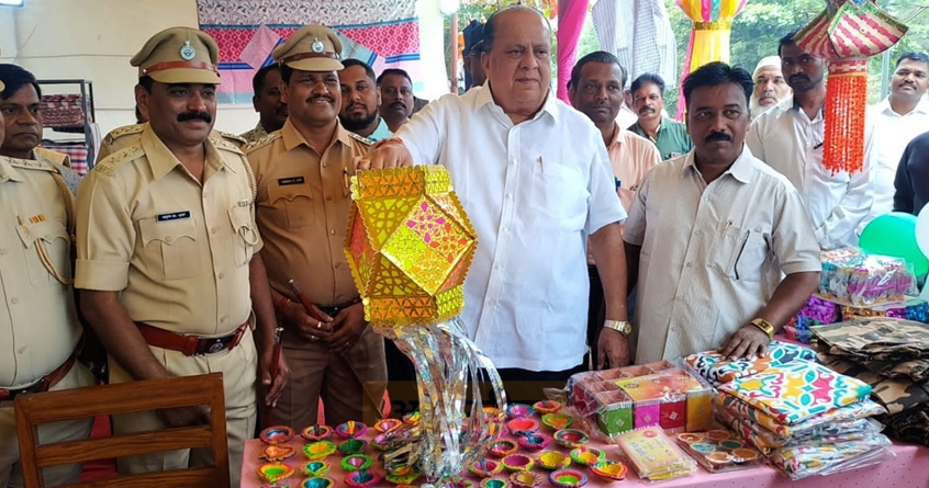  kolhapur-inmate-made-products-exhibition - Abhijeet Bharat