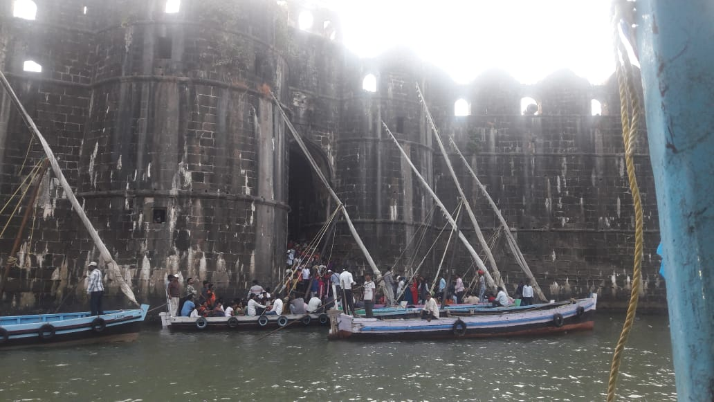 Forts - Abhijeet Bharat