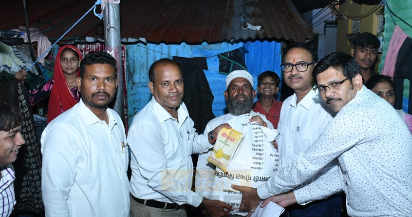 urban-flooding-response-nagpur-relief-kits-distribution - Abhijeet Bharat