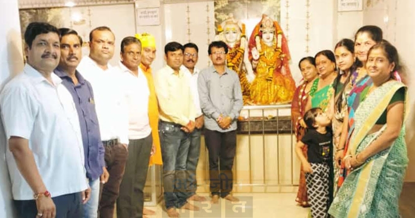 vadi-mahaprasad-distribution - Abhijeet Bharat