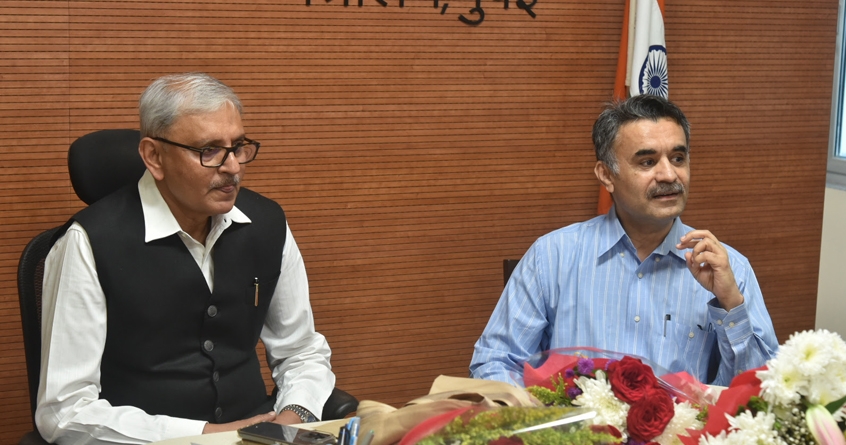 state-chief-secretary-dr-nitin-kareer-appointed-administrative-leadership-transition-maharashtra - Abhijeet Bharat
