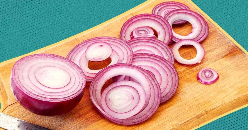 benefits of eating raw onion