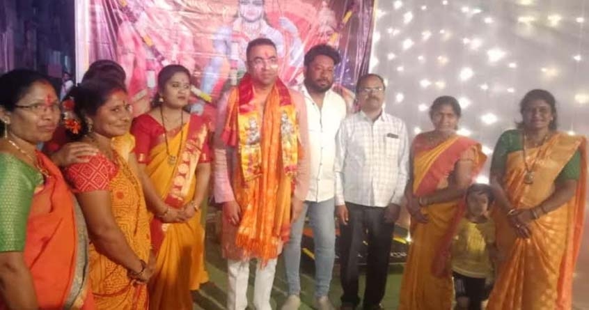 mla samir meghe performed mahaarti in shahu layout 