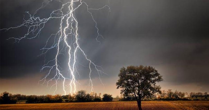 Boy in Dattawadi area died due to lightning