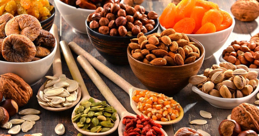 Dry fruits are an excellent source of vitamin b12 for vegetarians