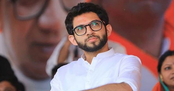 ठाकरे गटात विरोधी पक्षनेतेपदावरून तणाव;कोकणातील नेत्याला डावलल्याने फुटीची शक्यता