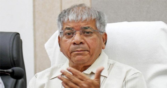नागपूर दंगल एका कटाचा भाग, सरकारमधील एक विषारी मंत्री...; प्रकाश आंबेडकरांचा हल्लाबोल