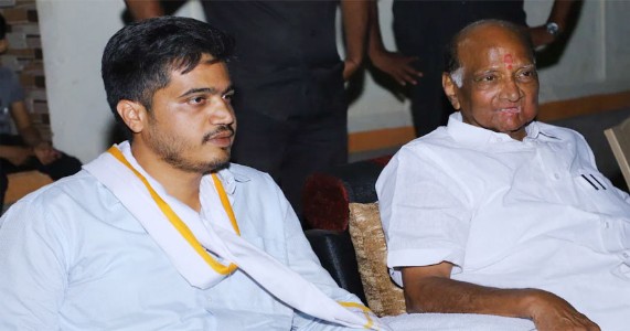 शरद पवारांच्या राष्ट्रवादीत राजकीय घडामोडीचा इशारा; रोहित पवारांच्या विधानाची चर्चा