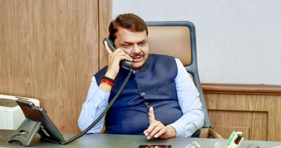 नागपुरातील कॅन्सर हॉस्पिटलचे बांधकाम त्वरित पूर्ण करा;मुख्यमंत्री फडणवीस यांचे आदेश
