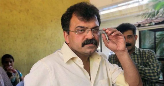 जितेंद्र आव्हाडांना जीवे मारण्याची धमकी; अज्ञात व्यक्तीच्या फोनमुळे खळबळ!