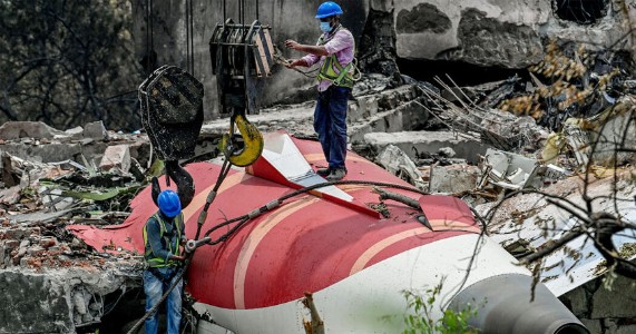 एअर इंडिया दुर्घटनेवर नवा संशय; इंधन स्विच मानवी हस्तक्षेपाने बंद?