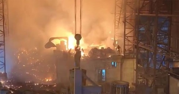 शिरोली एमआयडीसीत भीषण स्फोट; भट्टीचा स्फोट होऊन कामगाराचा मृत्यू, परिसरात घबराट