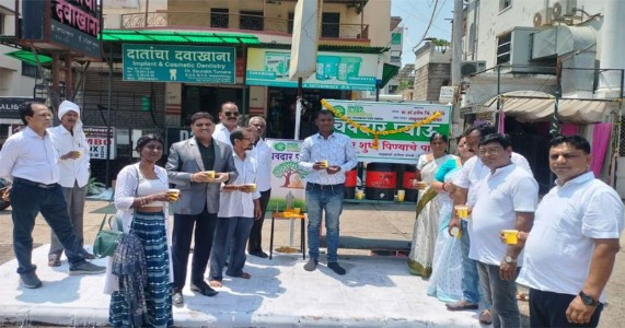 “चवदार प्यावू उपक्रमाची सुरुवात; बाबासाहेबांच्या समतेच्या संदेशाला नागपुरात सलाम”