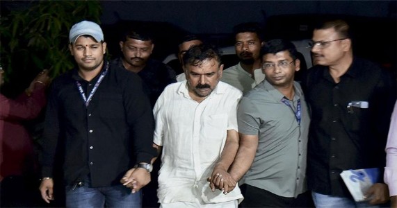 भोंदूबाबा अशोक खरातच्या अडचणीत वाढ; ईडीला अटकेची कोर्टाकडून परवानगी
