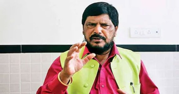 नागपुरात आठवले यांचा विकास व कल्याण योजनांवर भर; दिव्यांग, विद्यार्थी योजनांचा उल्लेख