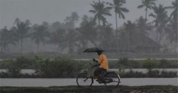 मान्सूनची वेगाने आगेकूच; 26 मे रोजी केरळात आगमनाची शक्यता, महाराष्ट्रातही पावसाचे संकेत