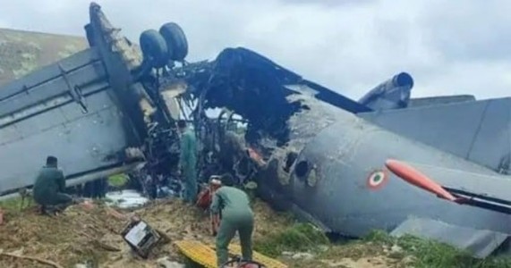 आसाममध्ये वायुसेनेच्या AN-32 विमानाचा भीषण अपघात; पायलटसह पाच जवानांचा मृत्यू