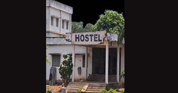 कॅगच्या तपासणीत धक्कादायक वास्तव; सामाजिक न्याय विभागाच्या अनुदानित वसतिगृहांतील गंभीर अनियमितता उघड!