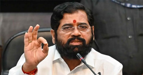 एकनाथ शिंदेंचा राजकीय मास्टरस्ट्रोक; शिक्षक आमदारांचा शिवसेनेला पाठिंबा!