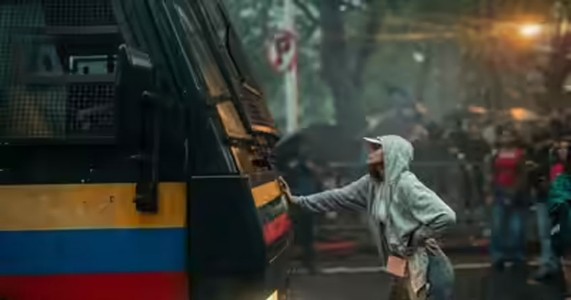 आंदोलनात आलात तर ड्रग्जच्या गुन्ह्यात अडकवू? मुंबई पोलिसांची विद्यार्थांना धमकी, काँग्रेसचा आरोप