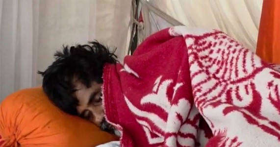 मनोज जरांगेंची प्रकृती चिंताजनक; ७ किलो वजन घटलं, मंत्र्यांच्या फोननंतर उपचारास होकार