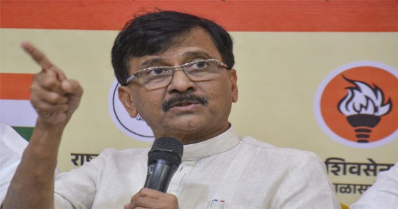 जरांगे आता सरकारच्या अडचणीचे कारण ठरले; नागपुरातून संजय राऊतांचा सरकारवर घणाघात
